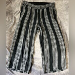 Old navy linen cropped pants